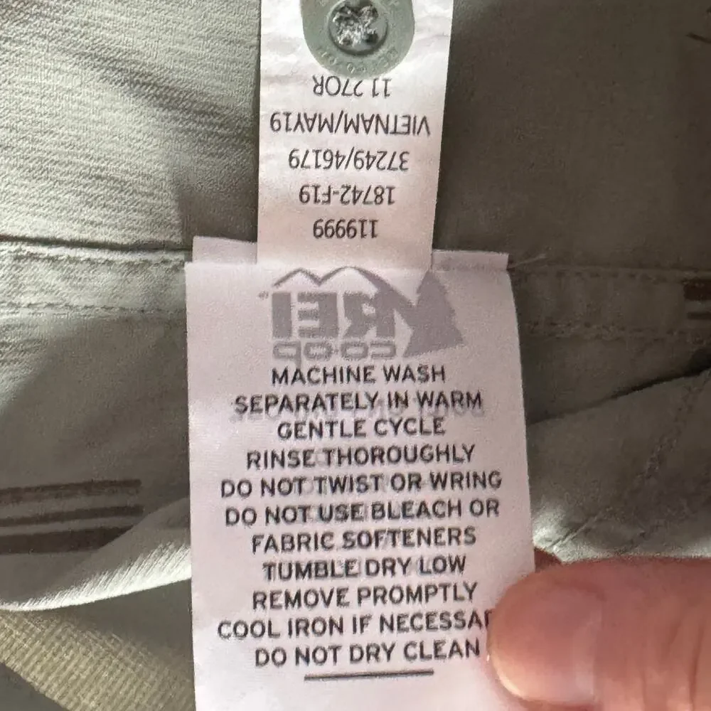 REI Co-op Women’s XS Green Vented Hiking Button Down Shirt Pockets